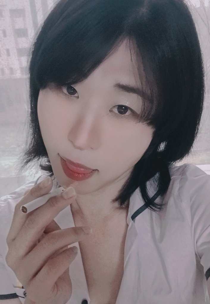 예은 tweet media