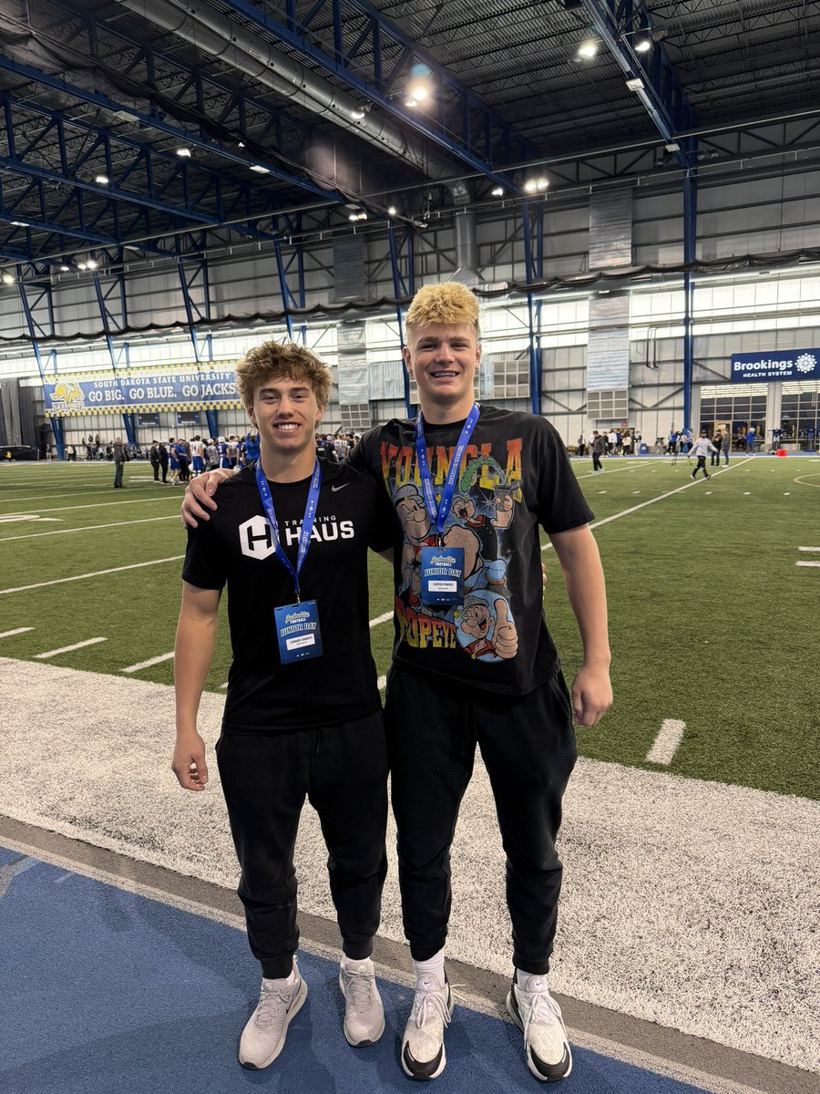 LennySande26997's tweet photo. Thank you to @Coach_Bergy for the invite to the @GoJacksFB spring game! 
@carterpowers44 @chaskagridiron https://t.co/LseCCG5cqr
