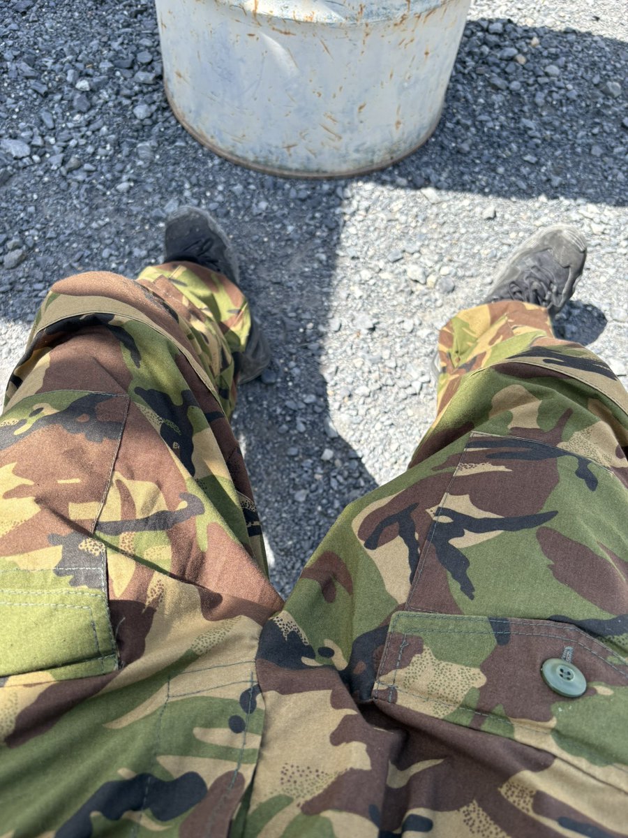 きてます、、暑すぎる