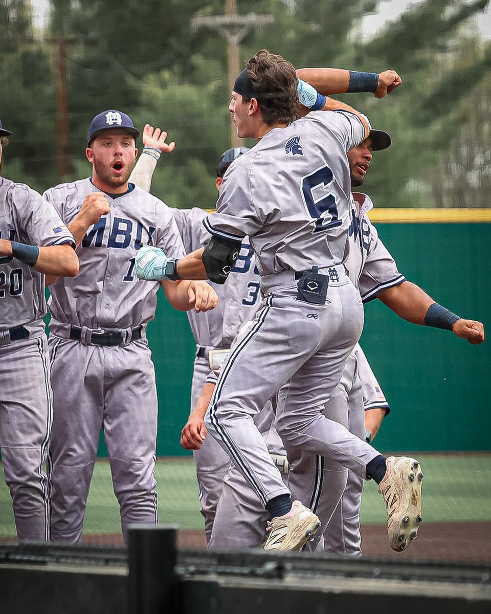 MBU_baseball's tweet image. We took three out of four in Fayette over Central Methodist this weekend after dropping game one yesterday! 

35-6 overall 🔥
22-2 in the Heart ❤️ 

#SpartanUp
