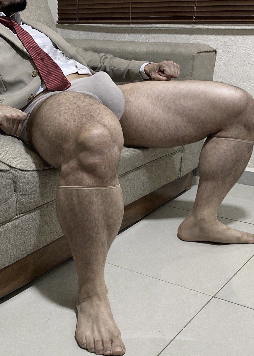 kzadokalientGdl's tweet photo. Ahora si putita vas a tener el hocico lleno de verga que traigo los huevos llenos de leche y me punza la verga para meterla en hoyos.

Híncate y demuestra q sabes complacer a un Toro como yo

Llegando del jale bien caliente y sudado del día. Dispuesto a que un maricon me atienda la verga las patas de Macho 

TELEGRAM $ https://t.co/4qGz1yEv37
ONLY https://t.co/O3DxXt7qxx