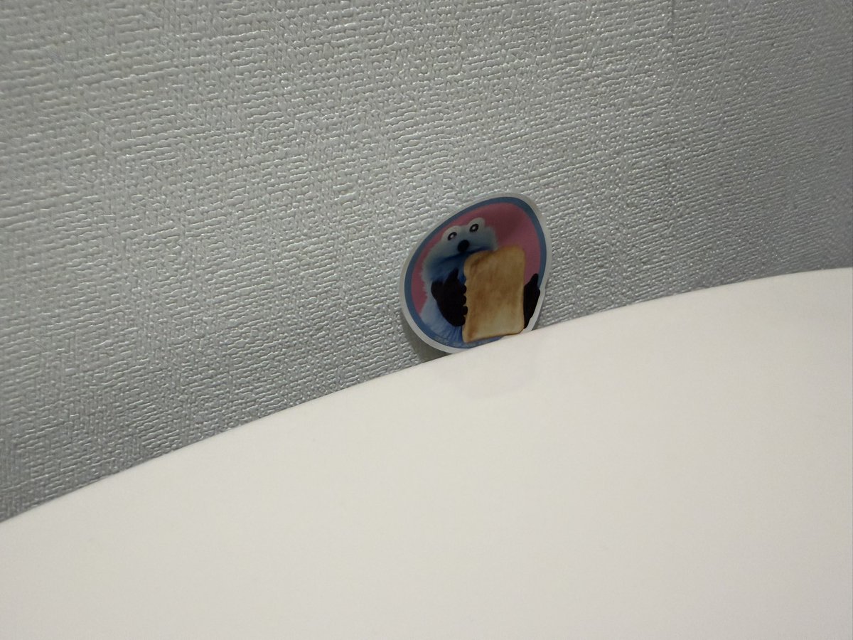 ユーミ tweet media