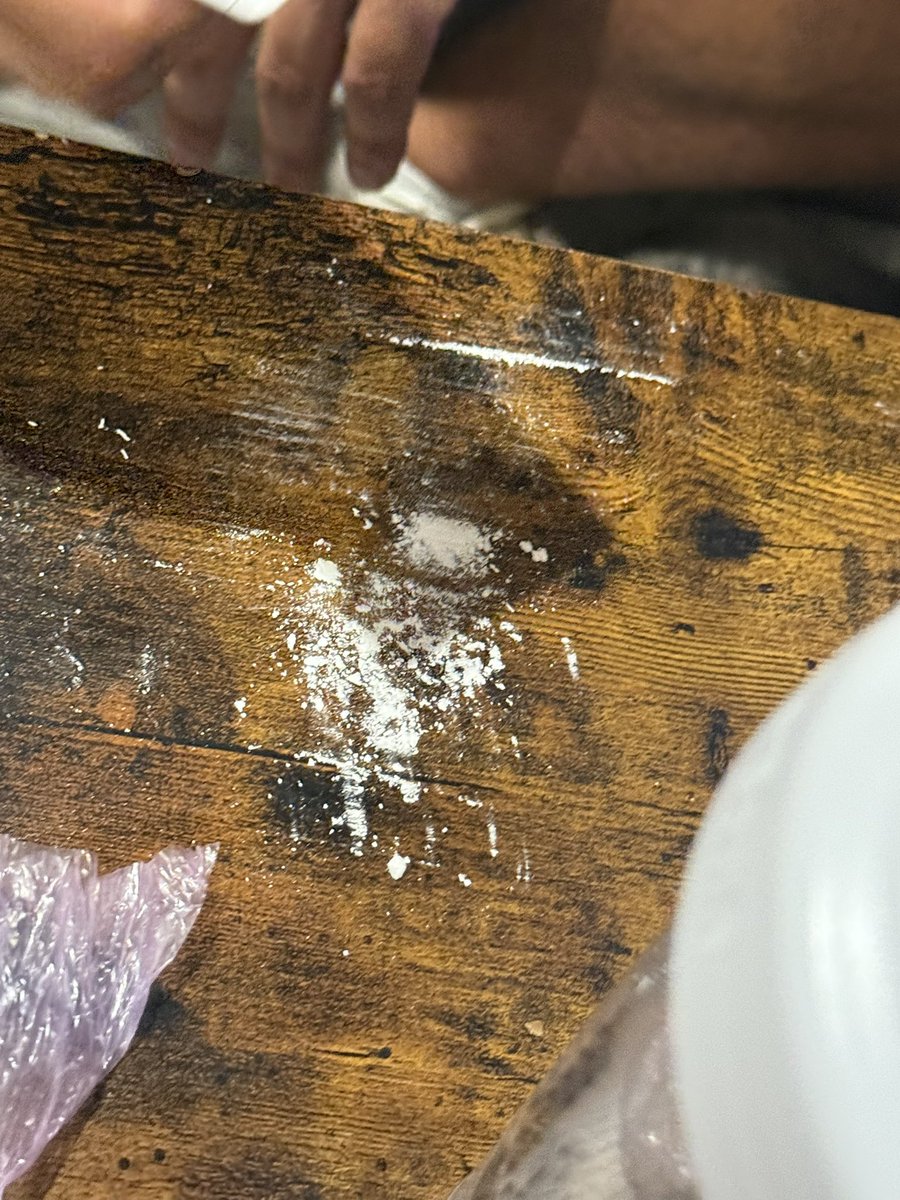 OsamaBinTom's tweet image. “are you ever going to sleep” #neverstop