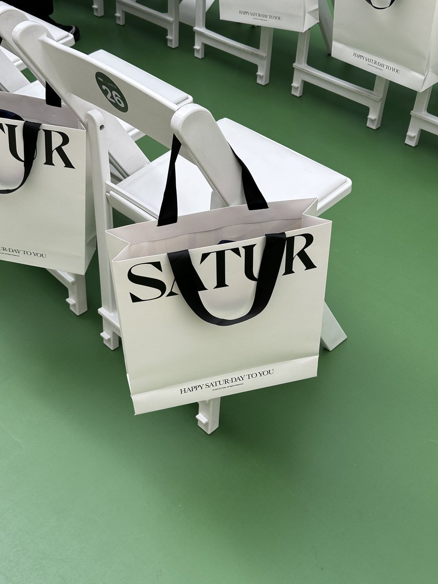 SATUR 세터 tweet media