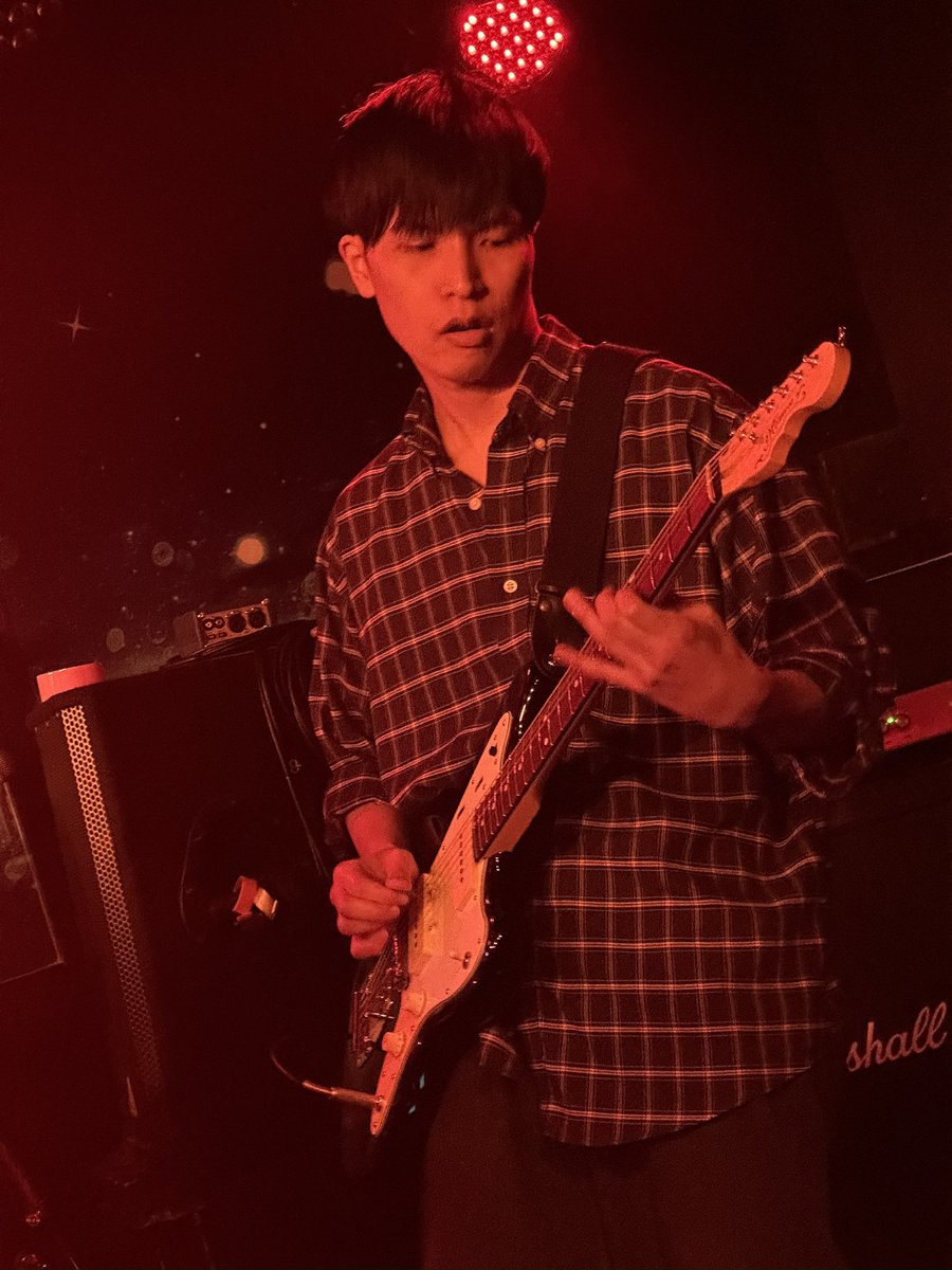 heien_jp's tweet photo. GIG at 赤坂navey floor 4/18

ありがとうございました！
暖かく迎え入れていただき、楽しかったです😌
どのバンドもかっこよかった、、🔥

#バンド　#日曜日だし邦ロック好きな人と繋がりたい
#HEIEN

@navey_floor https://t.co/pMpu18bsv5