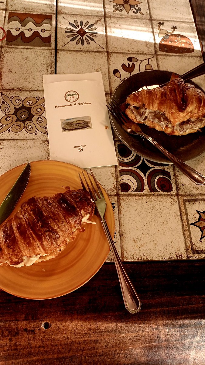 𝑙𝑖. tweet media