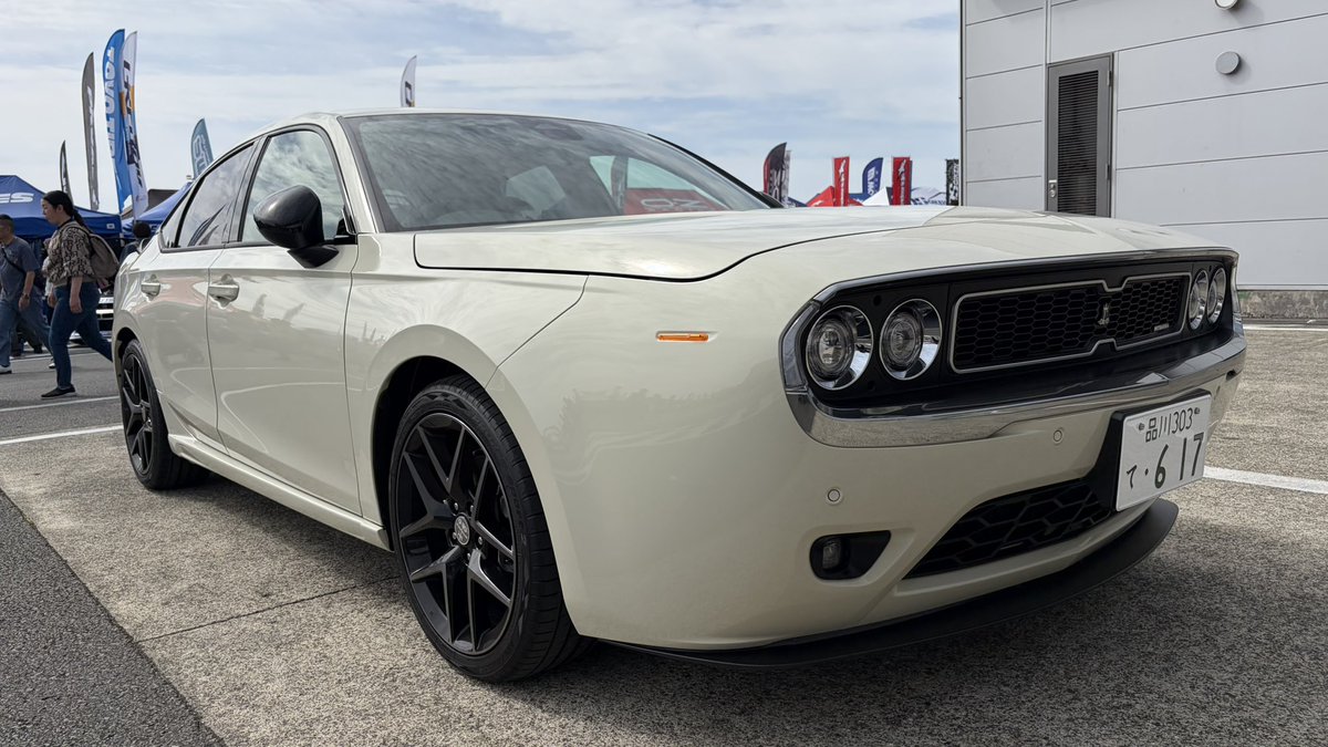 ノーコン tweet media