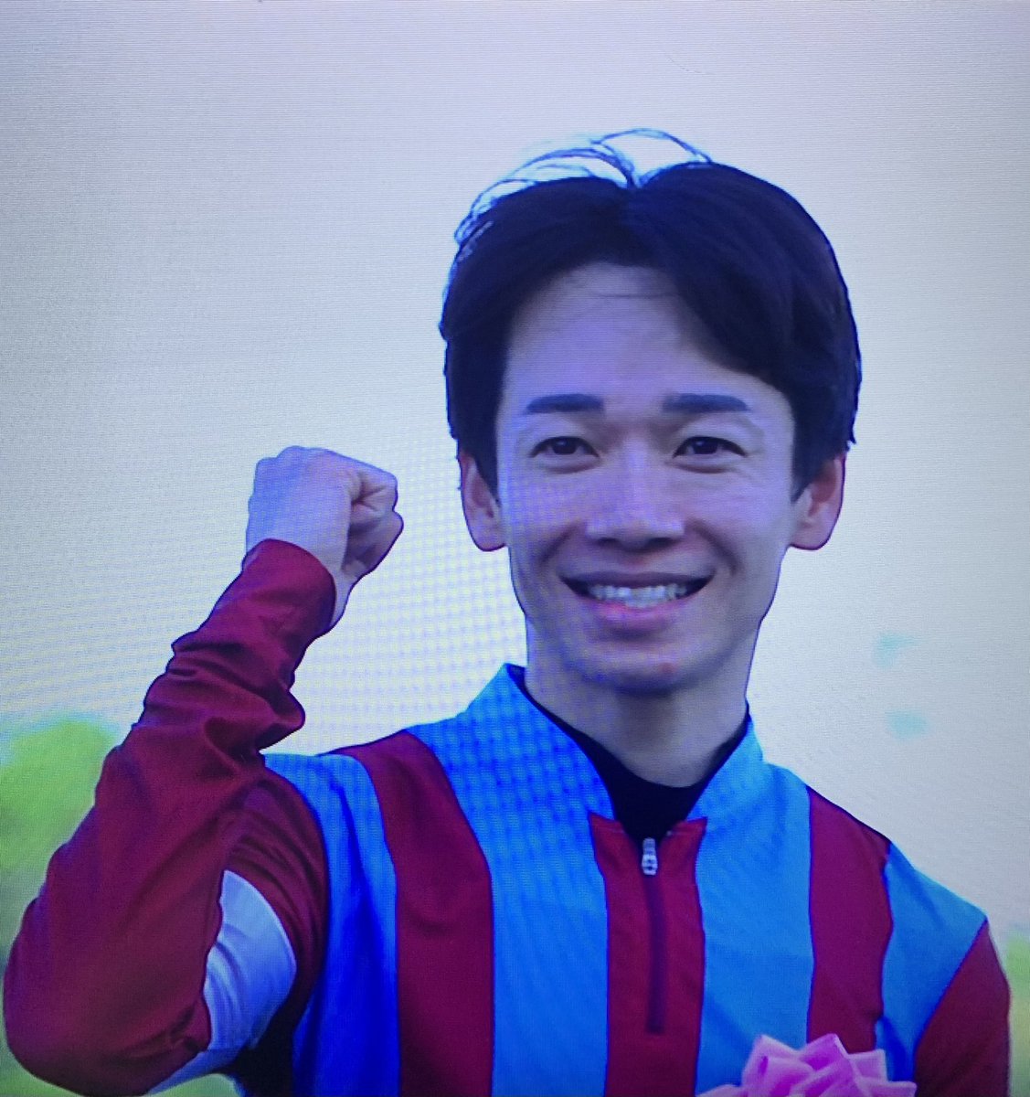NewFreezeBoy's tweet photo. #中山11R
#皐月賞

弘平ちゃんありがとう😊
愛してる💕 https://t.co/y40zNvSOAa