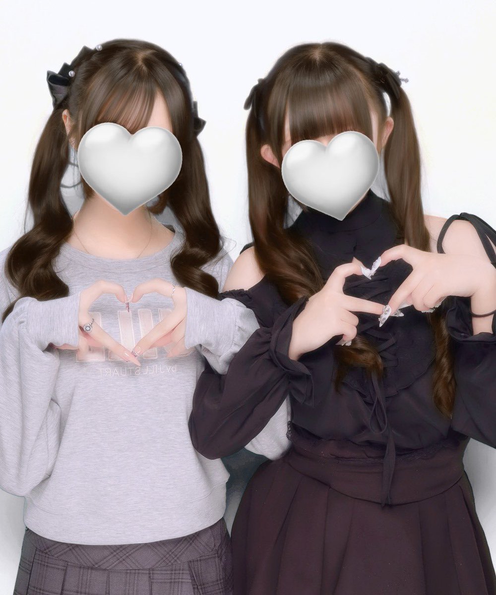 ☾·̩͙ tweet media