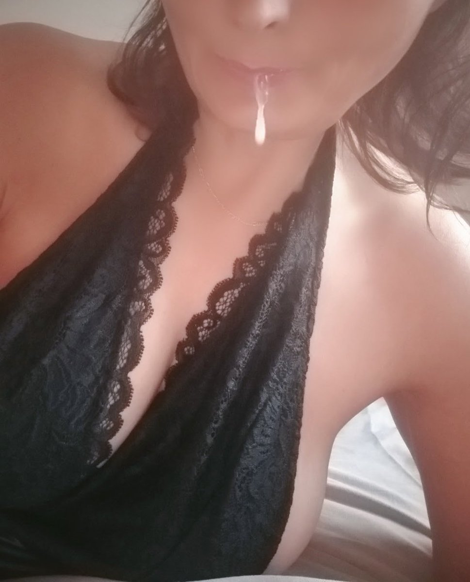 Findom Diosa 💸 | Pay or stay silent 👑 tweet media