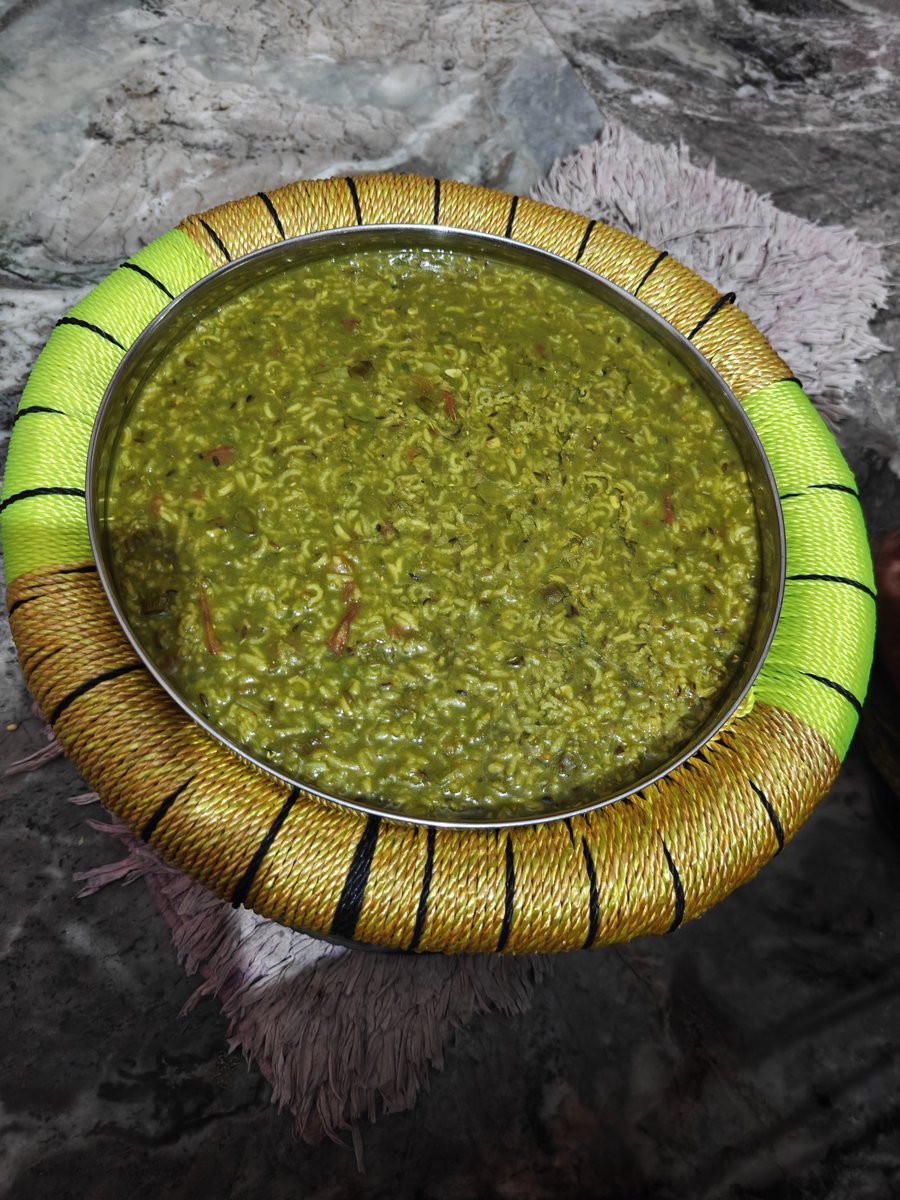 Satya1184ak's tweet image. “Guess what is this? 😋
.
.
.
Aaj ki Sunday morning 🌅 ka special…Healthy bhi, tasty bhi 🤤 ❤️”
#GuessTheDish #SundaySpecial #Homemade
#HealthyFood #DesiFood #GharKaKhana