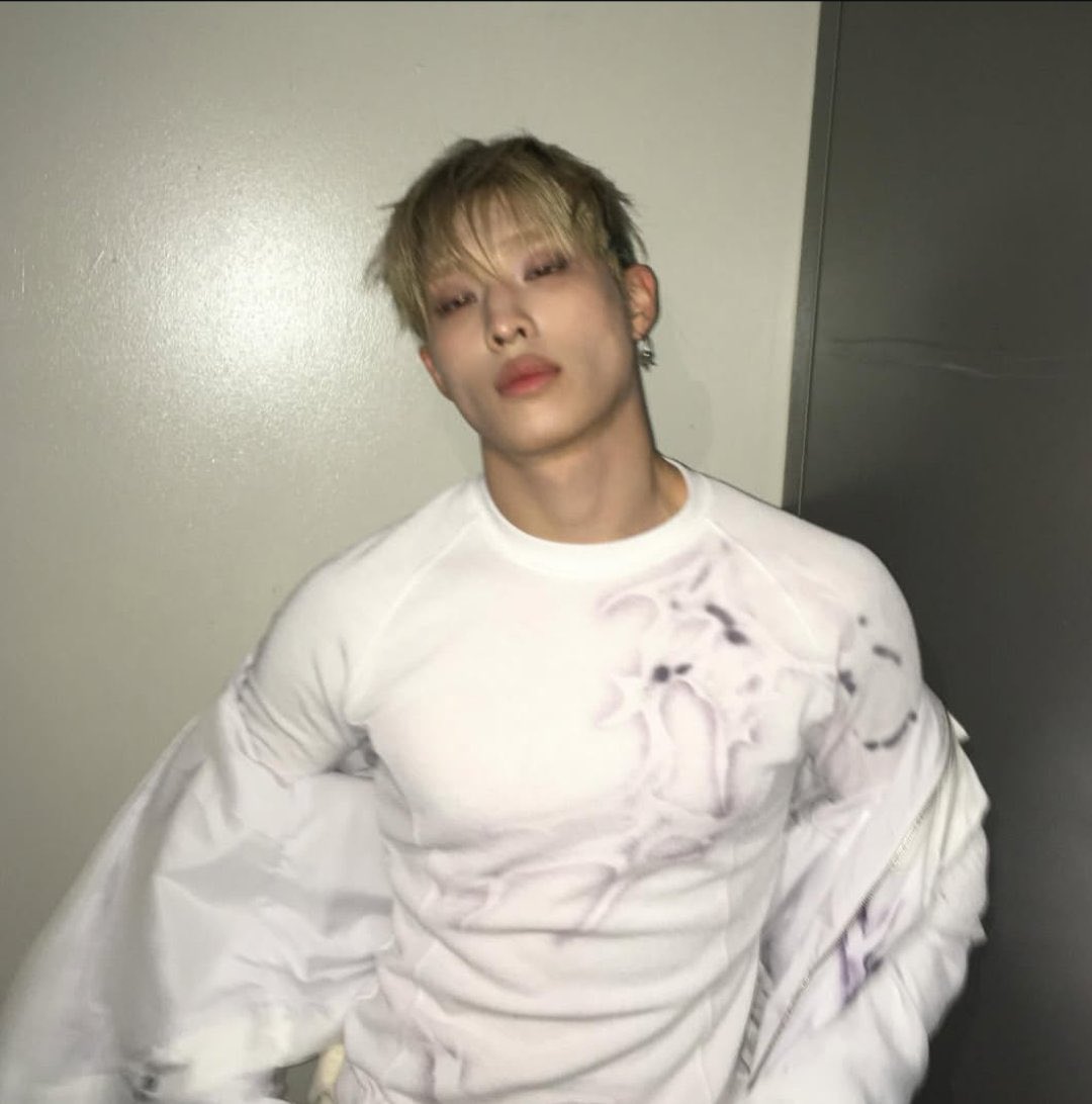 kpopticketing_'s tweet photo. . ݁₊ ⊹ . ݁ 𐙚 ݁ . ⊹ ₊ ݁. https://t.co/gBuWW1WKCT