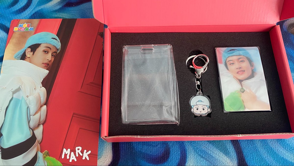 buying and selling account 💚 tweet media