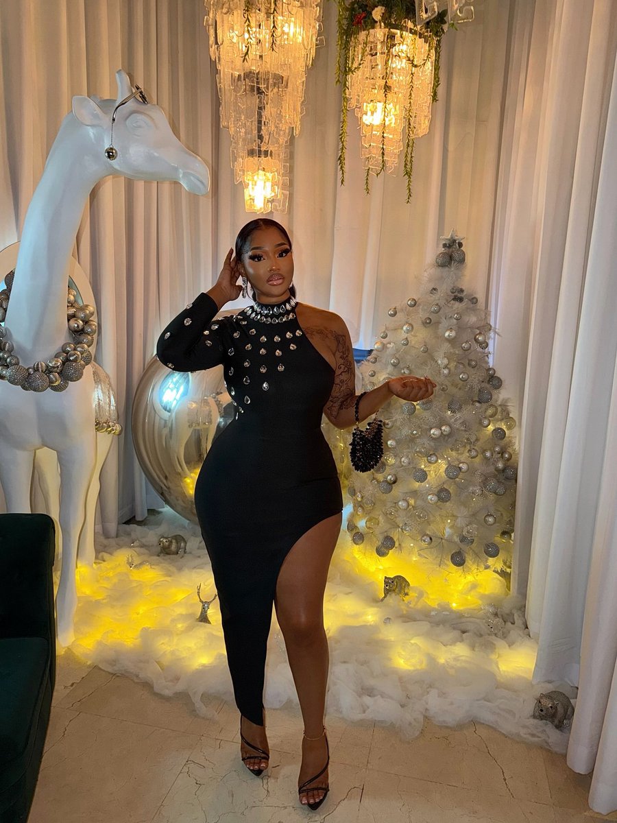 Sassy Goddess tweet media