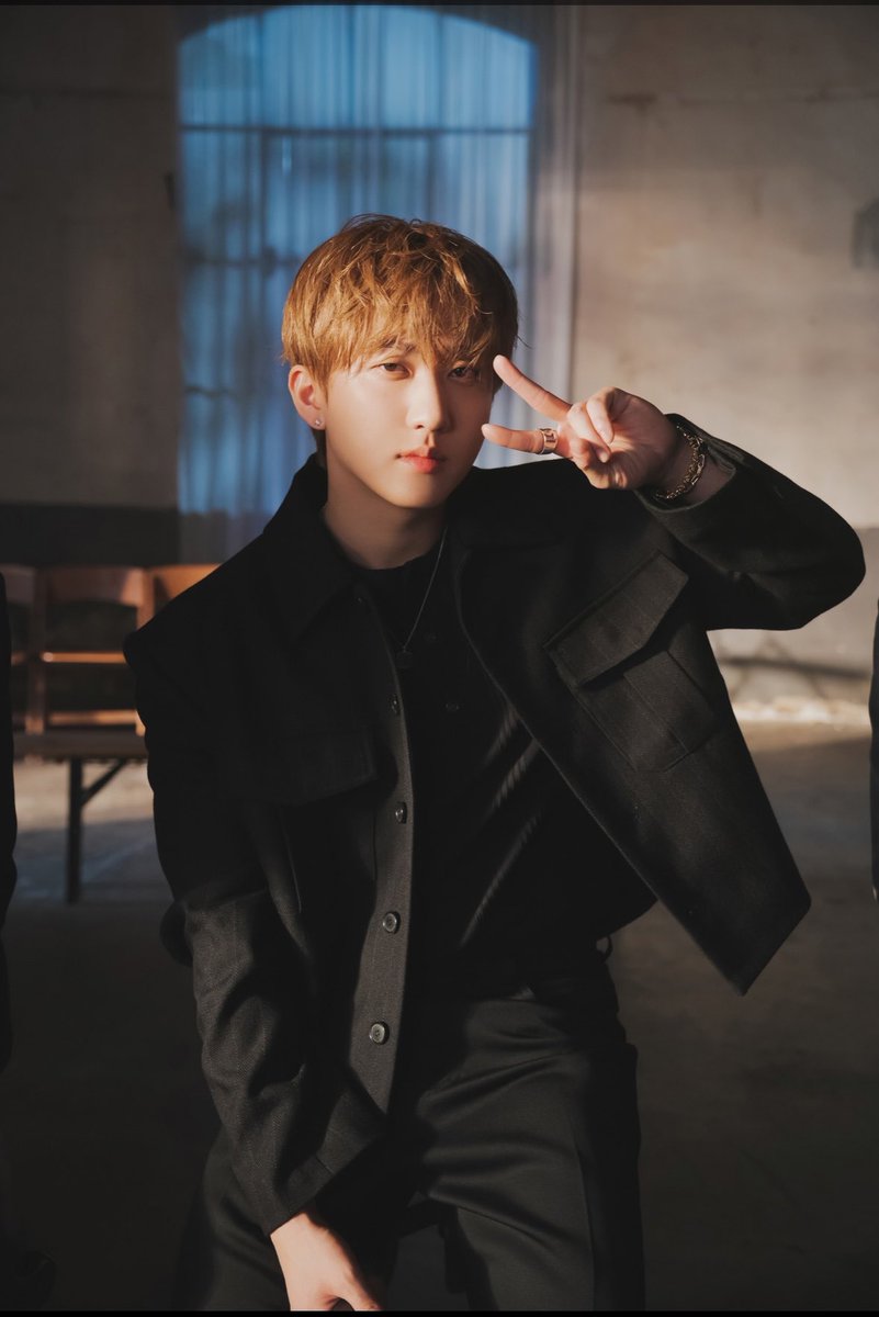 Changbin 창빈 Global🪄 tweet media