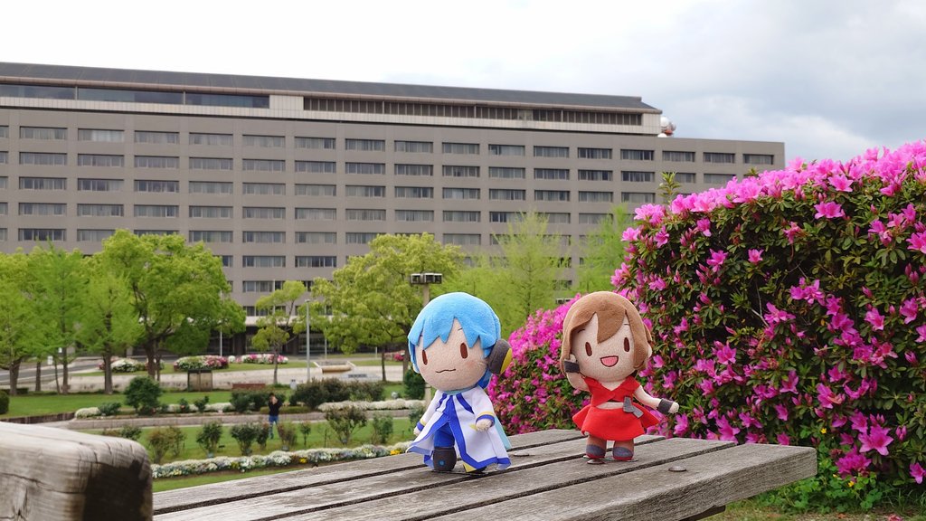 アルト家のミク tweet media