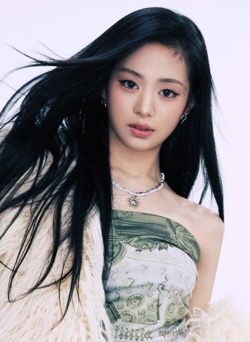 AHYEON BASE tweet media