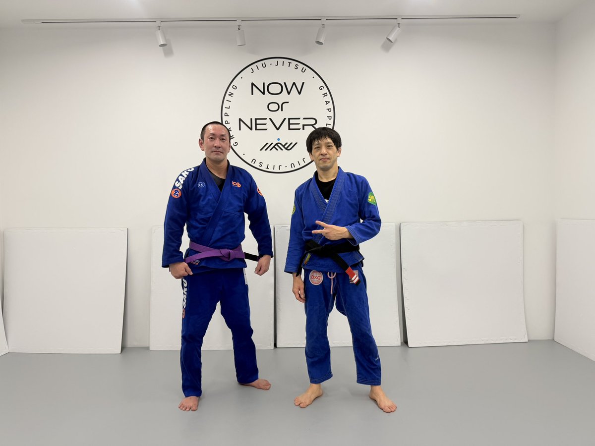 sugitaka0613's tweet photo. NOW or NEVER @now日曜昼クラス

今日も沢山の会員さんが練習に参加。ありがとうございます。

小池さんに紫帯🟪巻きました。おめでとうございます。

📩問い合わせ👇
https://t.co/El75EUsZxP https://t.co/8rKEUAzF9d
