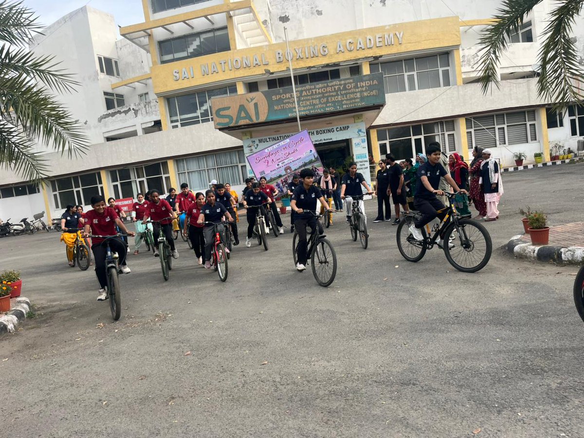 SAIRohtak's tweet image. Fit India SOC event successfully organized at SAI NCoE Rohtak under the inspiring theme “Nari Shakti”, in collaboration with Women from My Bharat, Colleges, Institutions.Women came together to promote fitness, discipline, and a healthier India. #ncoerohtak #SoC
