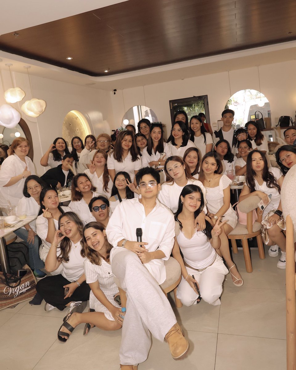 Sparkle GMA Artist Center tweet media