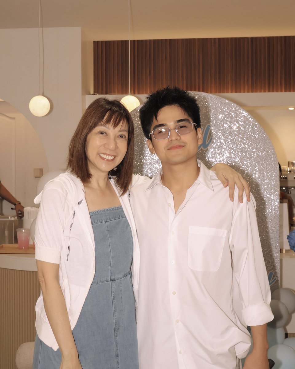 Sparkle GMA Artist Center tweet media