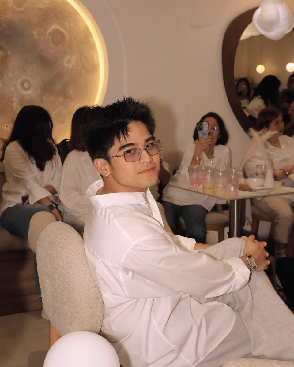 THIS WILL ASHLEY LOOK OH MY GOD NABABALIW AKO ANG POGI HAYOP KAYO 😭😭😭