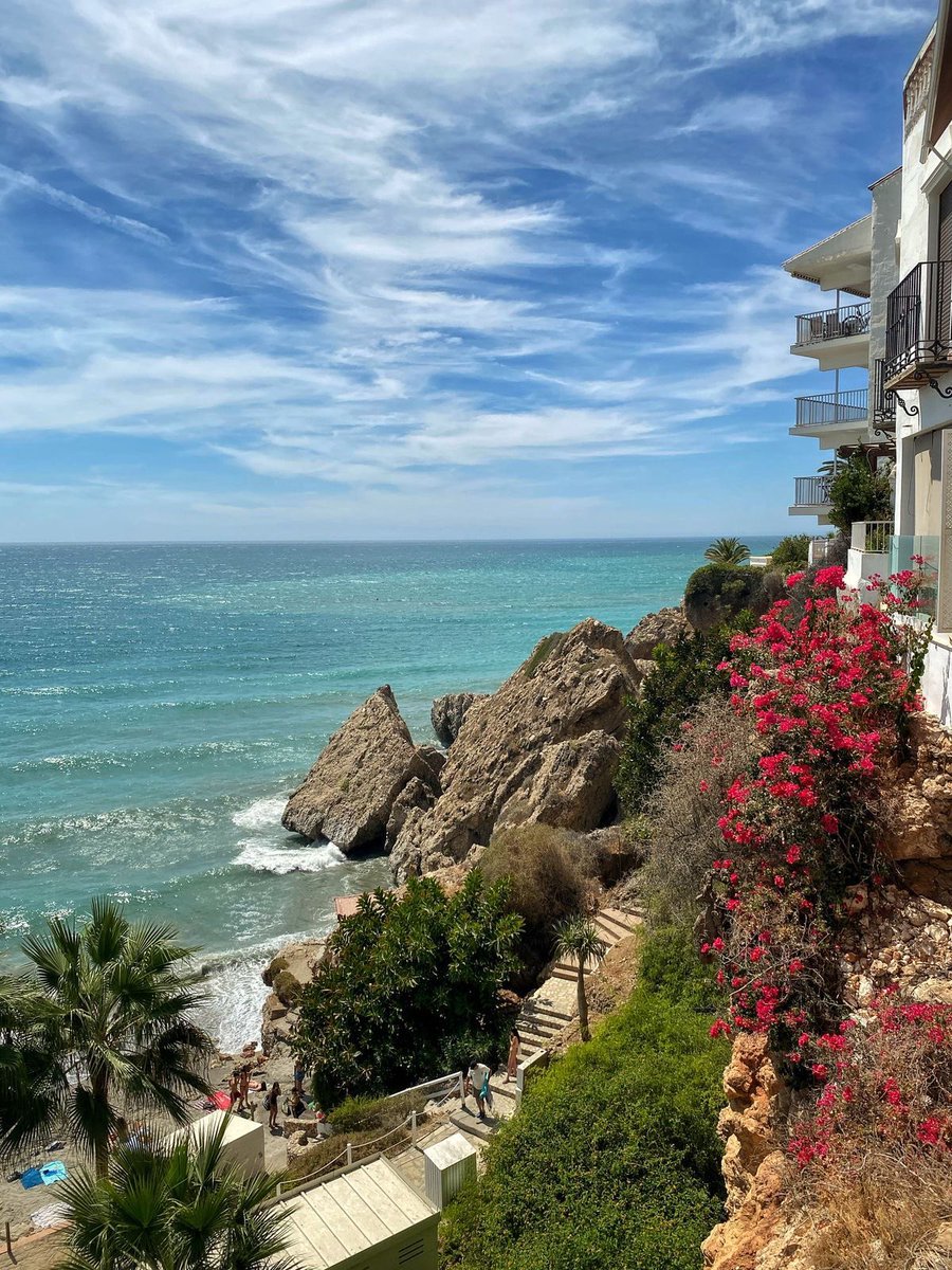 beautyexplorer0's tweet photo. Nerja, Spain https://t.co/gyCkkP3FCG