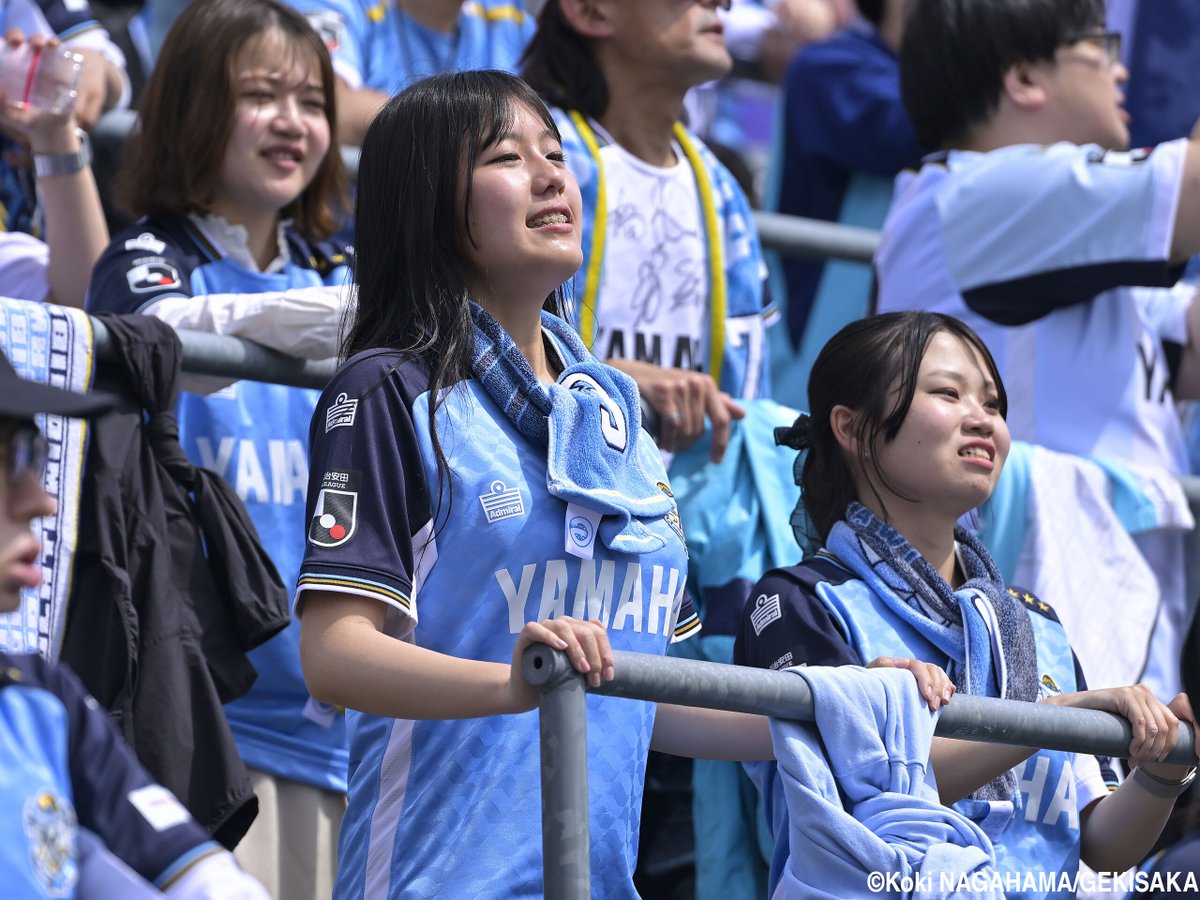 gekisaka's tweet image. 【写真特集】敵地NACKで劇的勝利を呼び込んだ磐田サポーター(38枚)

web.gekisaka.jp/photonews/jlea…

#Ｊリーグ #ジュビロ磐田 #jubilo #ゲキサカ