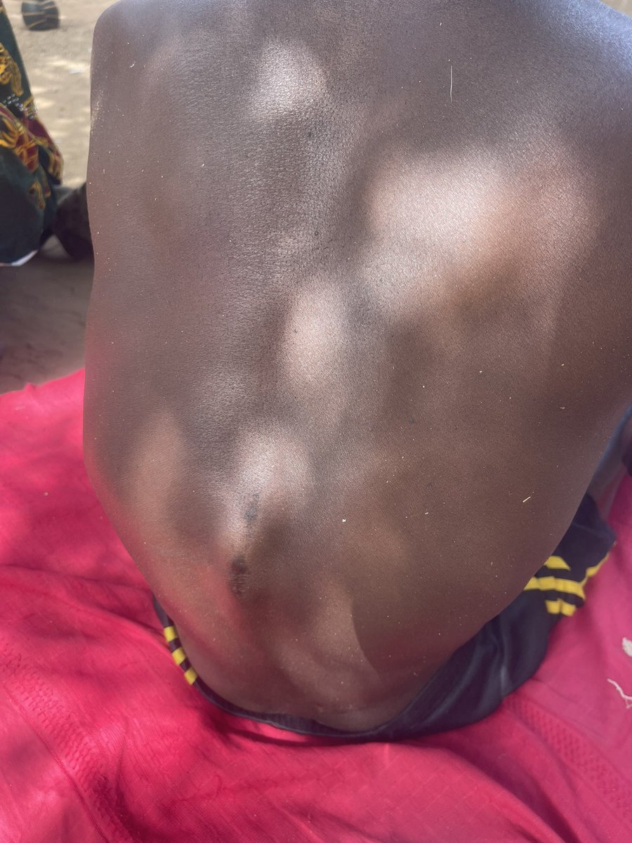 F A A R E E S 💫 🇵🇸 tweet media