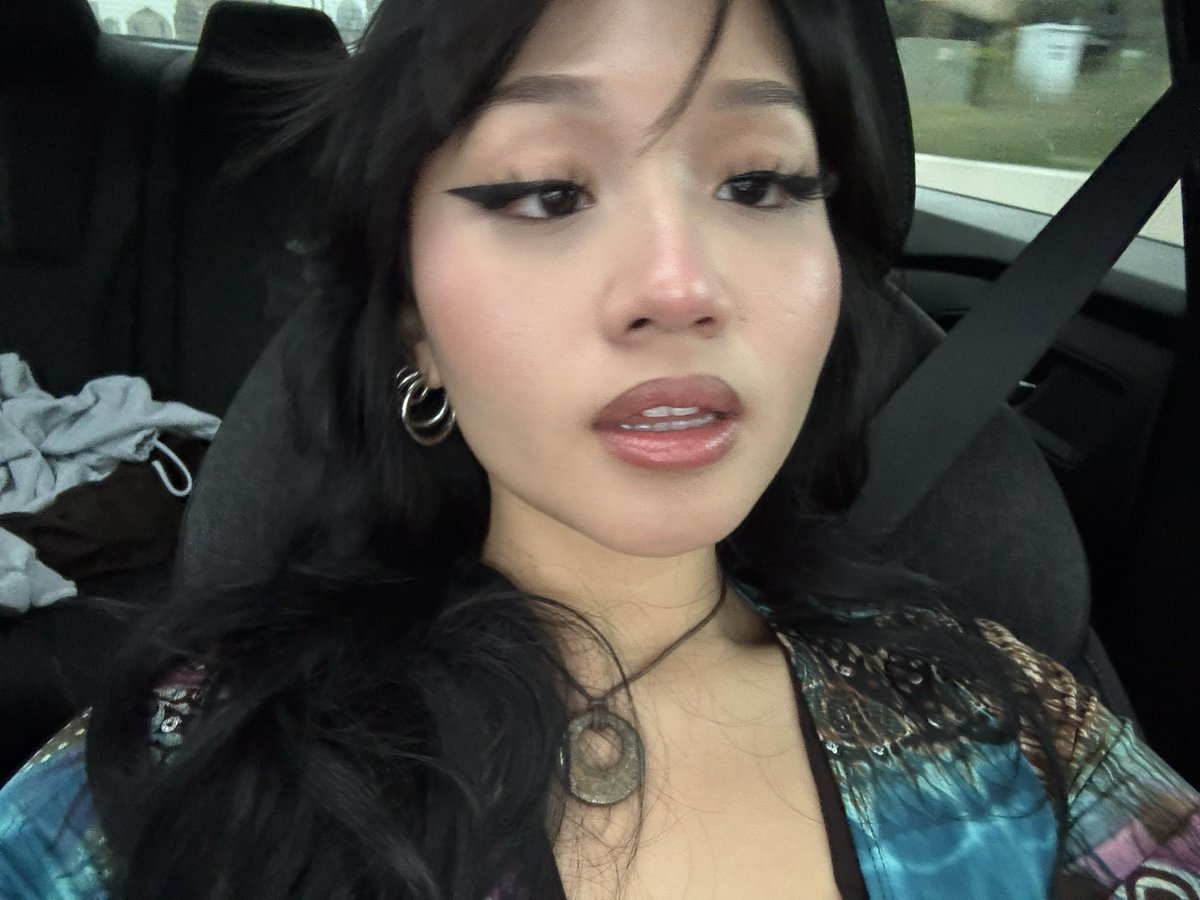 kiwi buttons tweet media