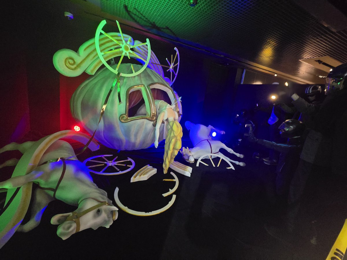 KadzAnubis's tweet image. #Banksy