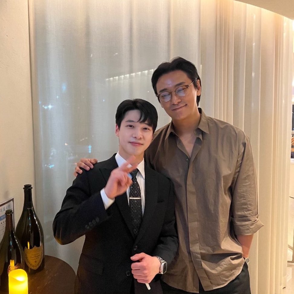 jujihoonglobal_'s tweet image. Chae_td75 Insta stories update with Ju Ji Hoon. 🥰💜

#jujihoon #주지훈
