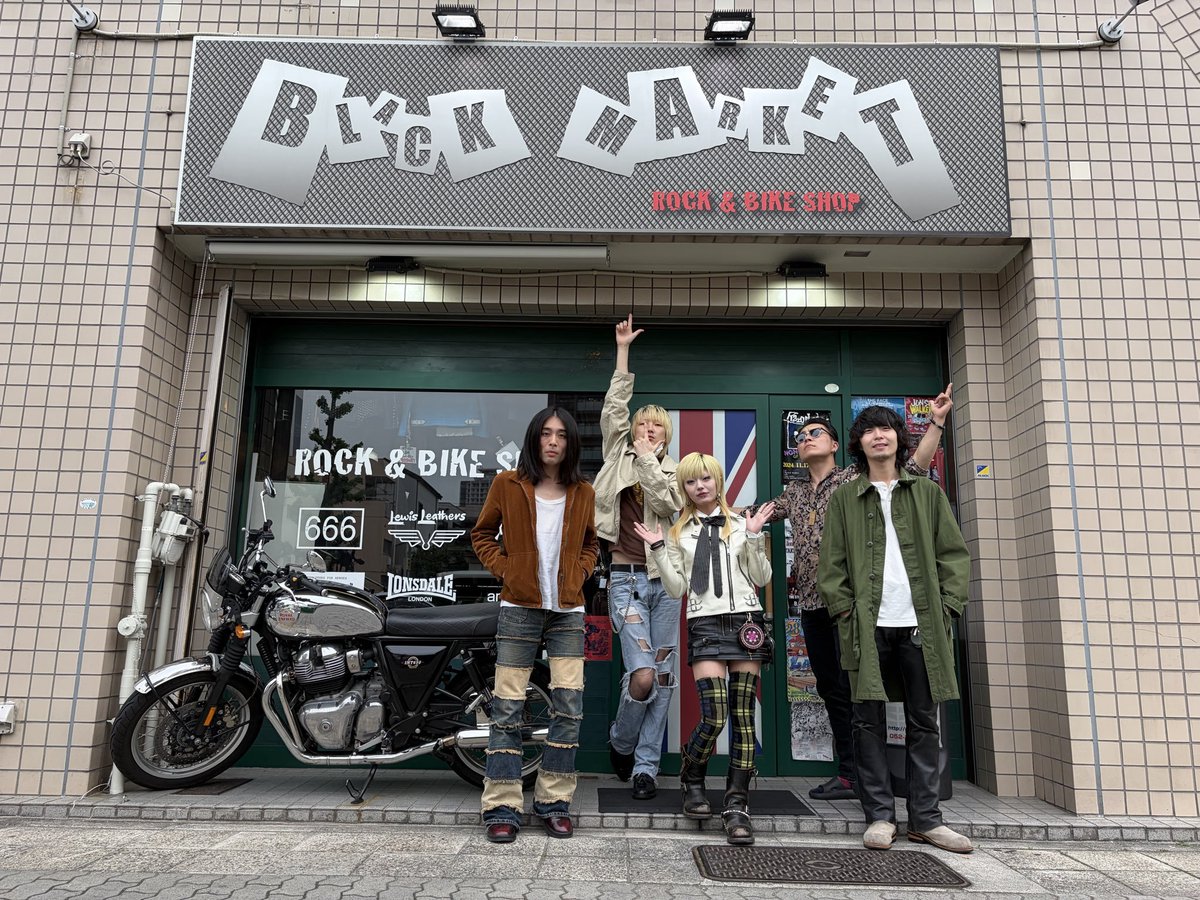 ブラック店長 オーハラ tweet media