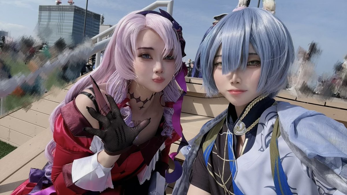 しとう tweet media