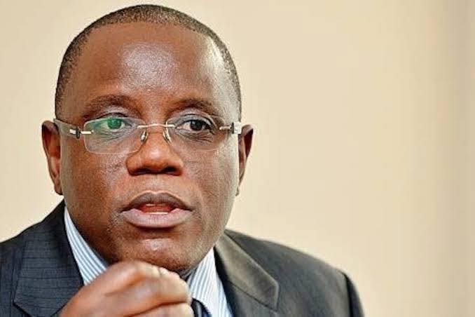 #EXCLUSIF : « Pour me rendre auprès de mon époux, je suis systématiquement conduite les yeux couverts à bord d'un véhicule du CNC, entourée d'un dispositif sécuritaire particulièrement lourd, comprenant plusieurs policiers, dont six agents prenant place dans le véhicule »