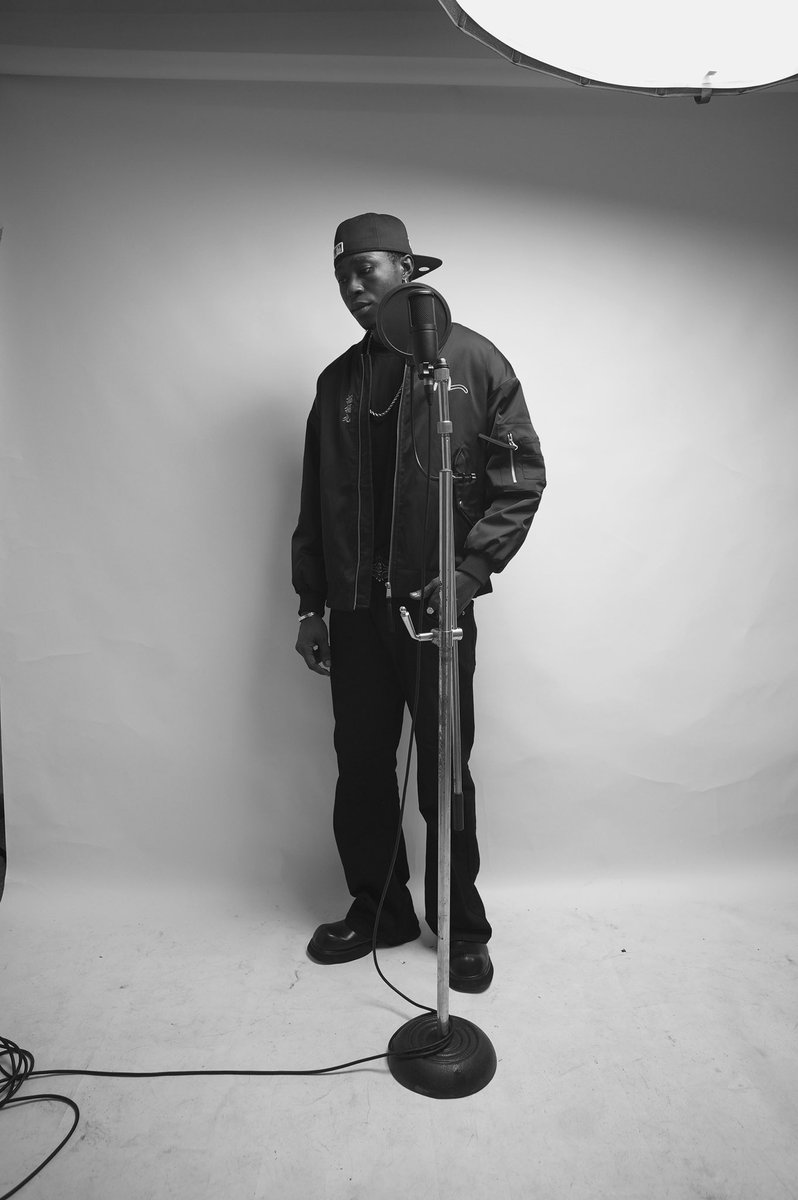 only1Donwale's tweet image. How can everyone be happy free #grind