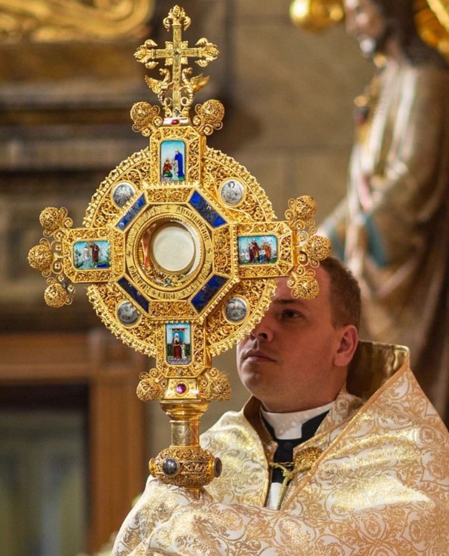 Saint Adaugoijele ✝️ tweet media