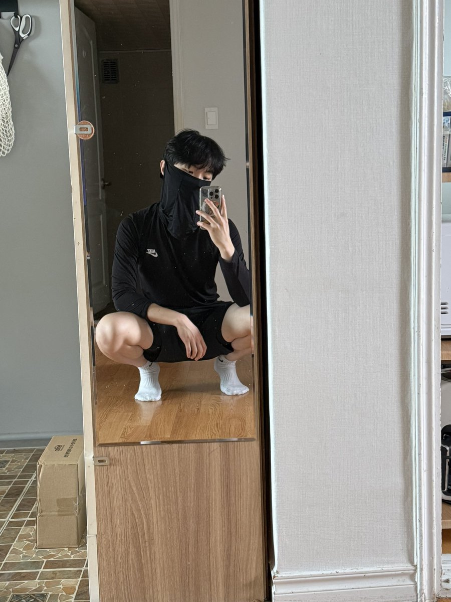 모하낭 tweet media