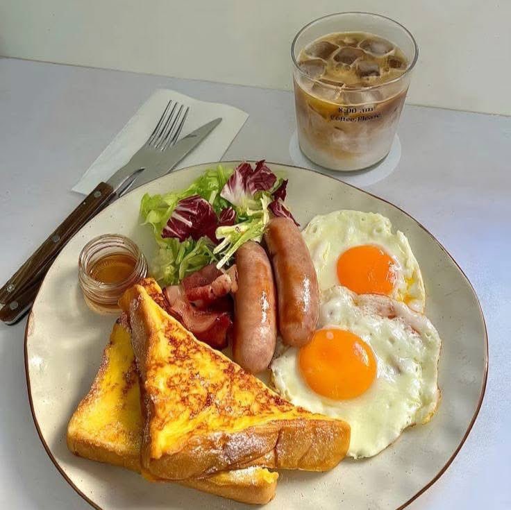 ~auline~ tweet media