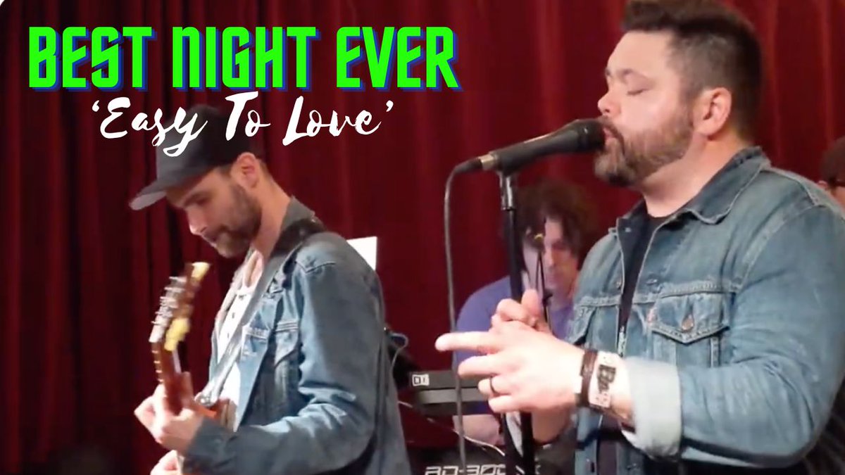 TODDCastPodcast's tweet image. LIVE @BestNightTweets “Easy To Love” from a past #podcast concert! 

#indie #LiveMusic
youtube.com/watch?v=UamVOa…