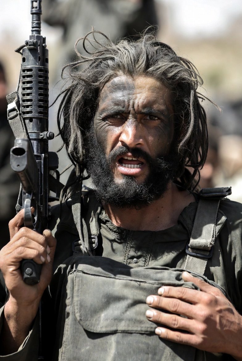 Pakistani Pashtuns become: doctors, engineers, nuclear scientists, cricket champions, squash champions, politicians, bureaucrats, military generals, and more!

And ours (in Afghanistan): Taliban fighters, ISKP commanders, Al-Qaeda suicide bombers, and social media abusers 😔