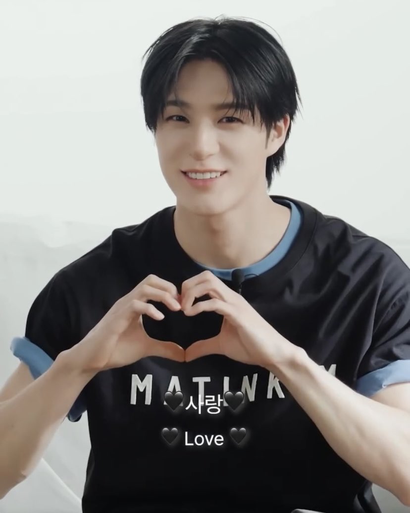 SIRJENOC's tweet photo. klo kamu liatnya ini angka 10 berarti kamu sayang aku.
klo kamu liatnya ini lopek hati berarti kamu cinta aku.
@Karivn 😗 https://t.co/blnAMsclaX