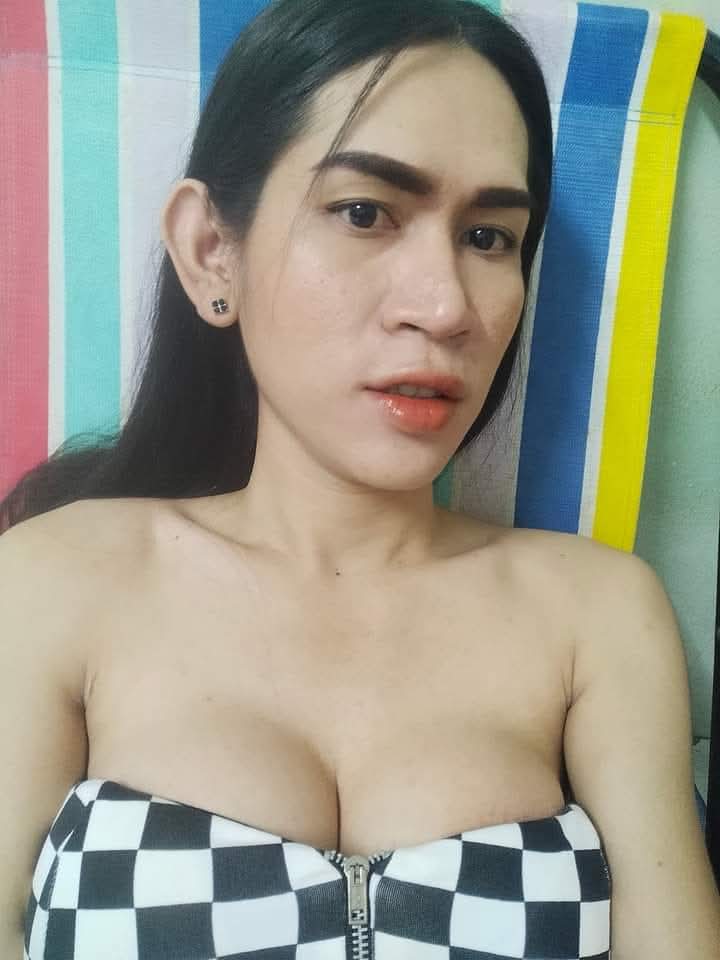 Note สาวสอง tweet media