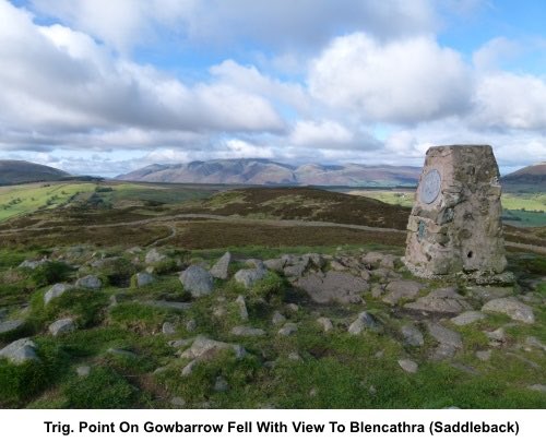 IamHappyHiker's tweet image. This #LakeDistrict walk on Gowbarrow Fell provides some fabulous views along Ullswater without a massive amount of climbing, by following the contours of the hill. Great views of Blencathra. Visits Aira Force waterfall. See happyhiker.co.uk/MyWalks/LakeDi…
#Cumbria
#Waterfalls