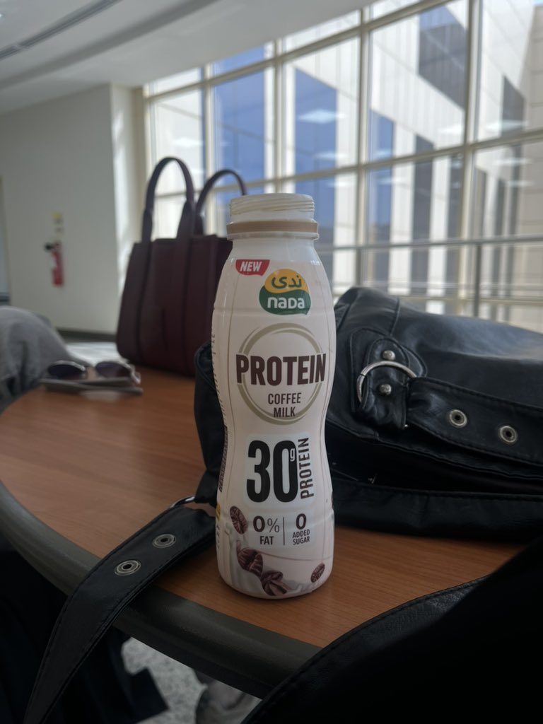 ليمونة tweet media