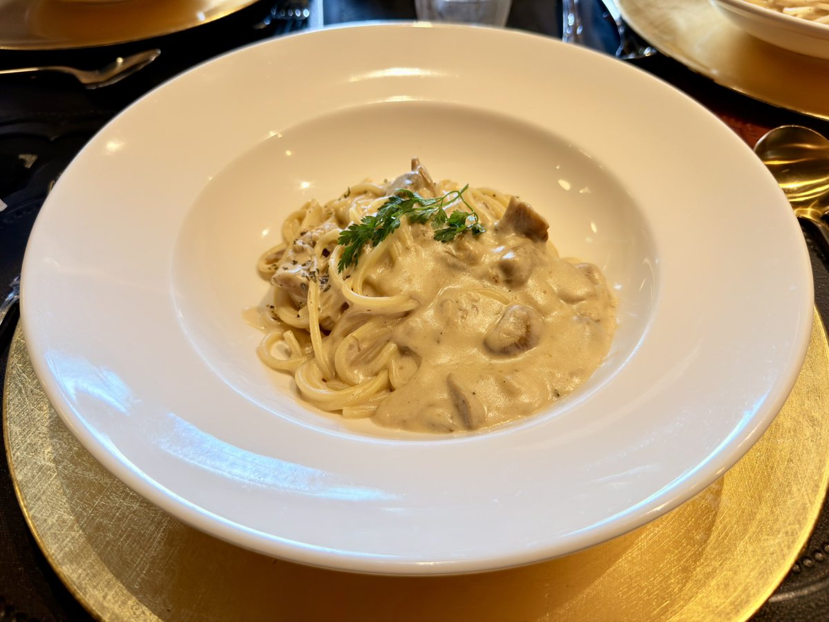 raya77x's tweet photo. #流山本町
#シャエラン #ChatErrant

ランチ！

https://t.co/QdeyL72J8Y https://t.co/ySnEKo7j7I