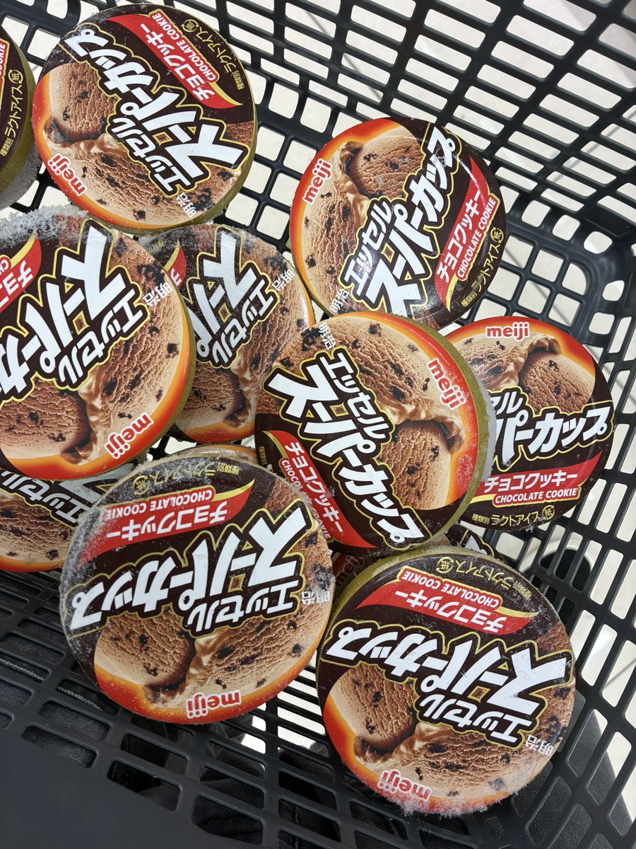 ぐろり tweet media