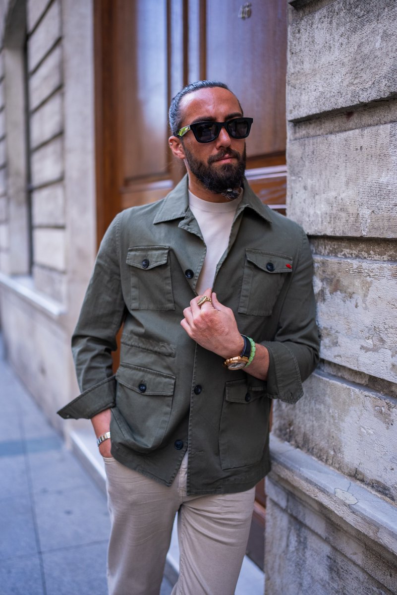 gentwith's tweet photo. Marion Slim Fit Double Pocket Khaki Safari Jacket
#GENTWITH https://t.co/XNeSk4MR50