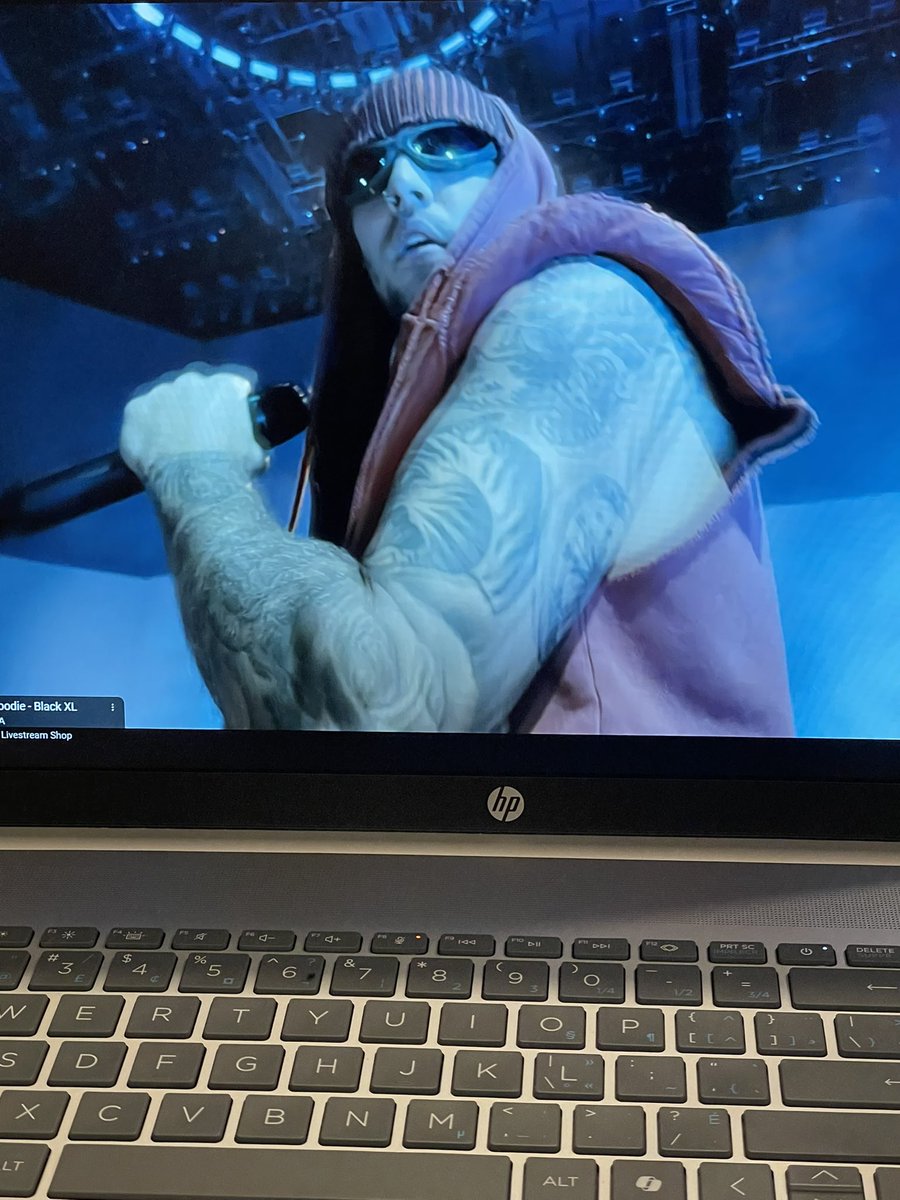 My bieber fever is alive and well!!!!!!! #coachella