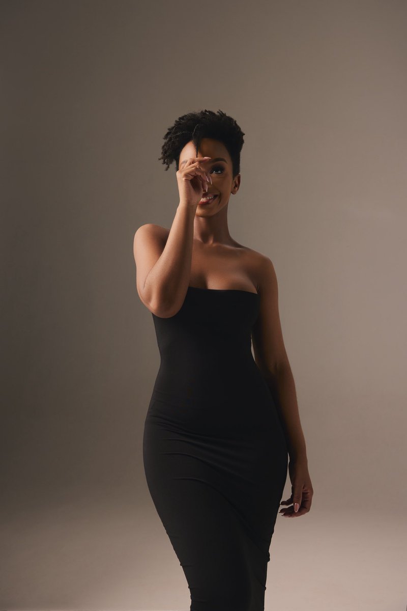 Nandi Madida tweet media
